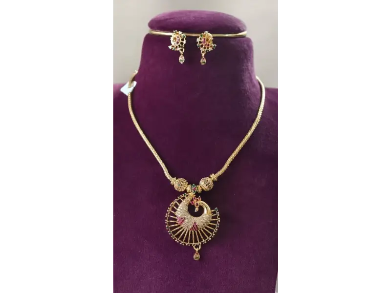 Meher Peacock Pendant Set