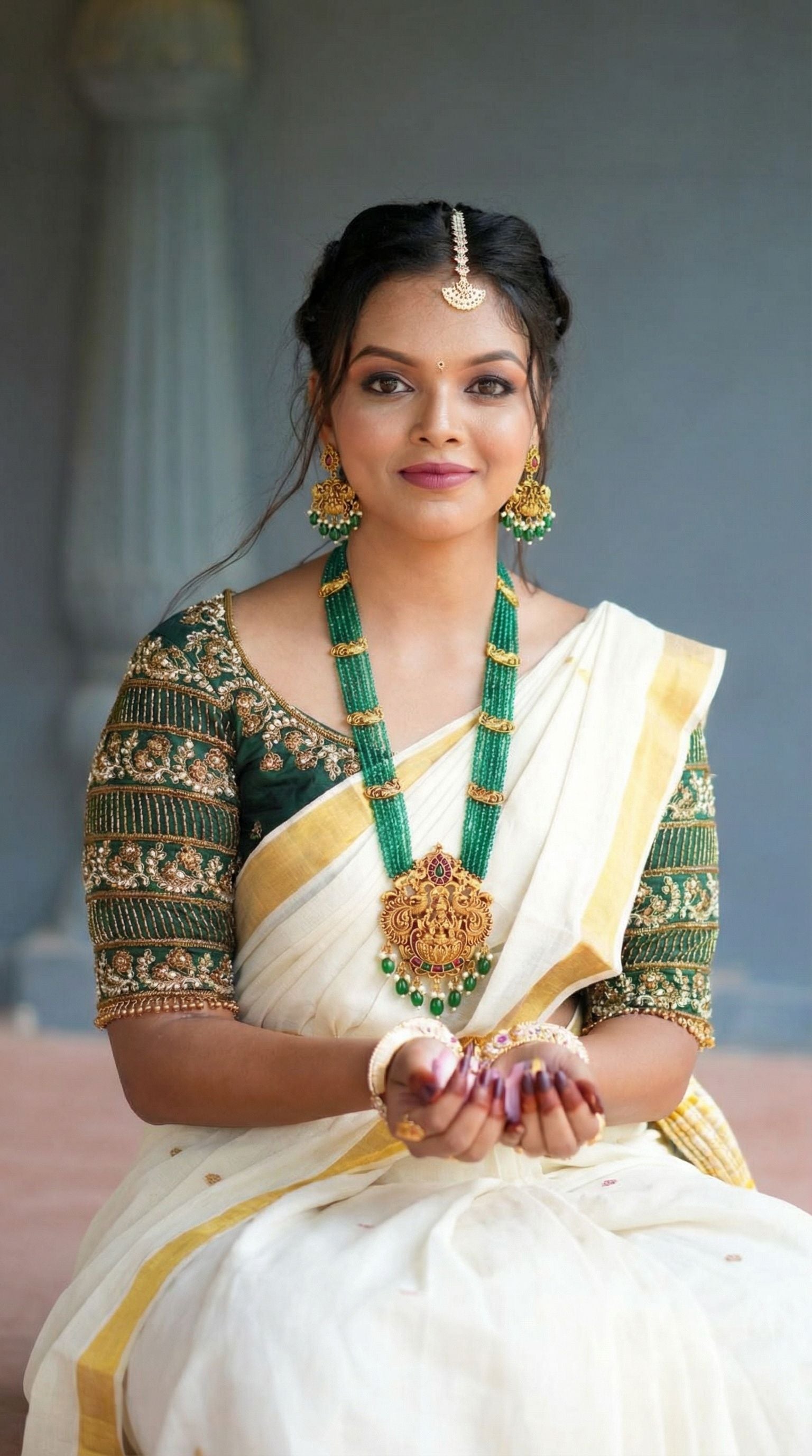 Ranisa Green Temple Bead Long Necklace Set