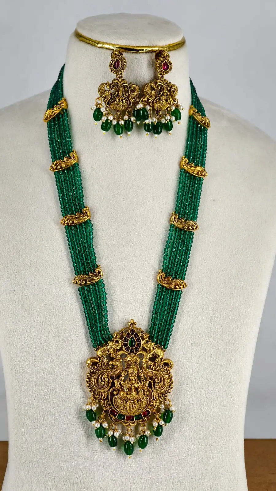 Ranisa Green Temple Bead Long Necklace Set