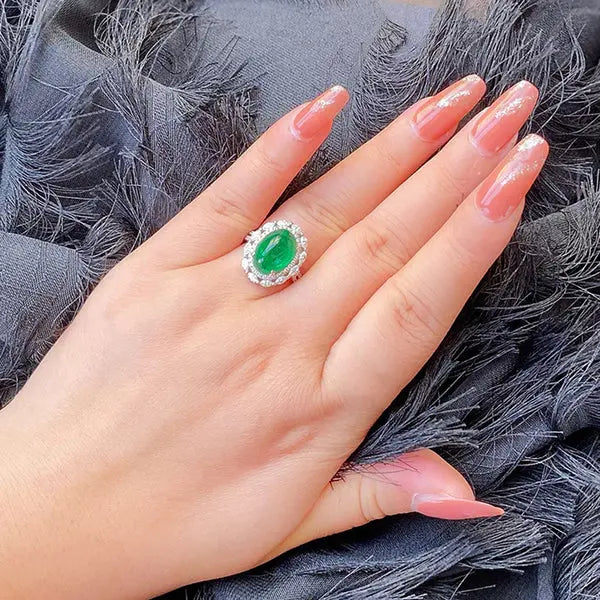 Silver plated  American Diamond  Emerald Green Oval Cut Shape Finger Ring